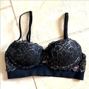 Victoria’s Secret PINK push-up date bra